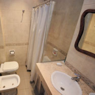 Habitación individual con baño privado